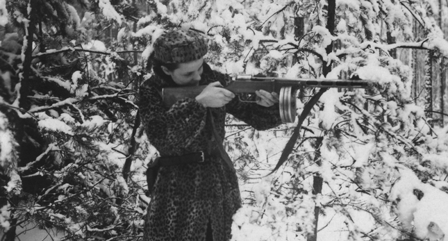 jewish resistance fighter photograph